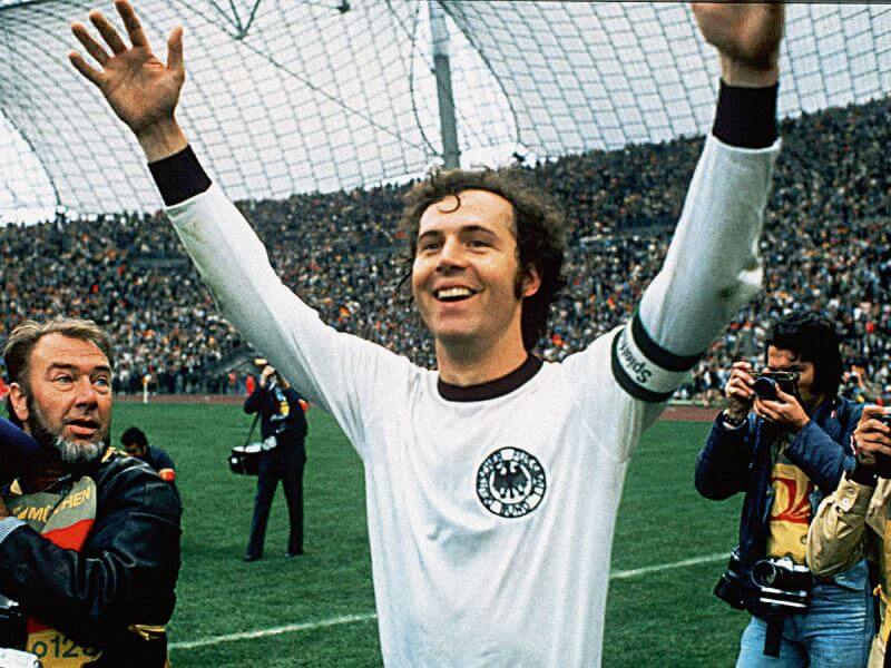 16. Cầu thủ xuất sắc nhất thế giới: Franz Beckenbauer