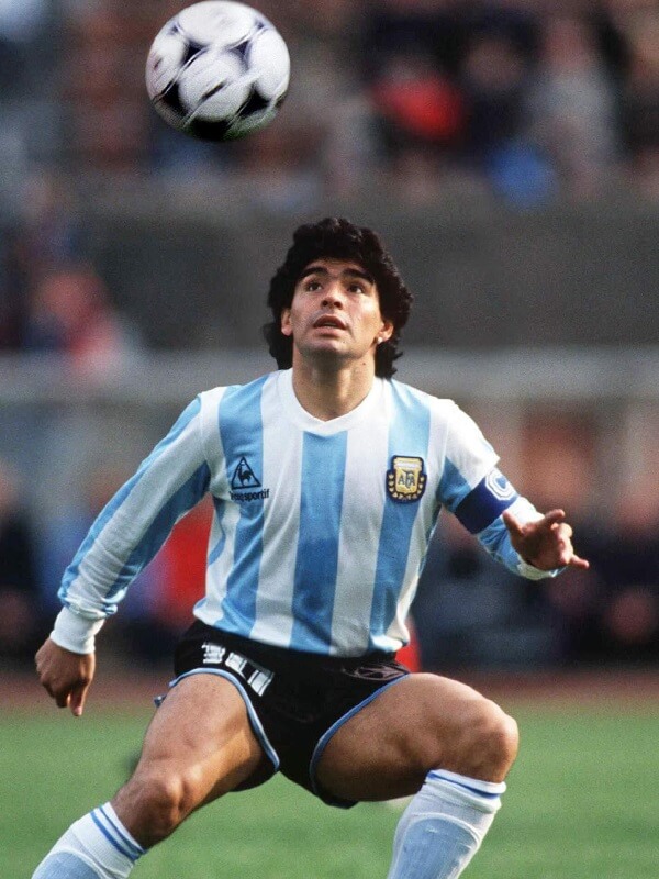 3. Cầu thủ xuất sắc nhất thế giới: Diego Maradona