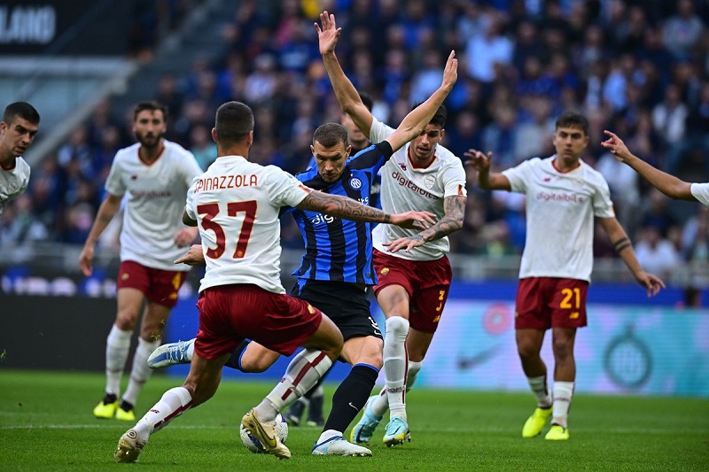 Soi kèo châu Á, kèo chấp AS Roma vs Inter Milan
